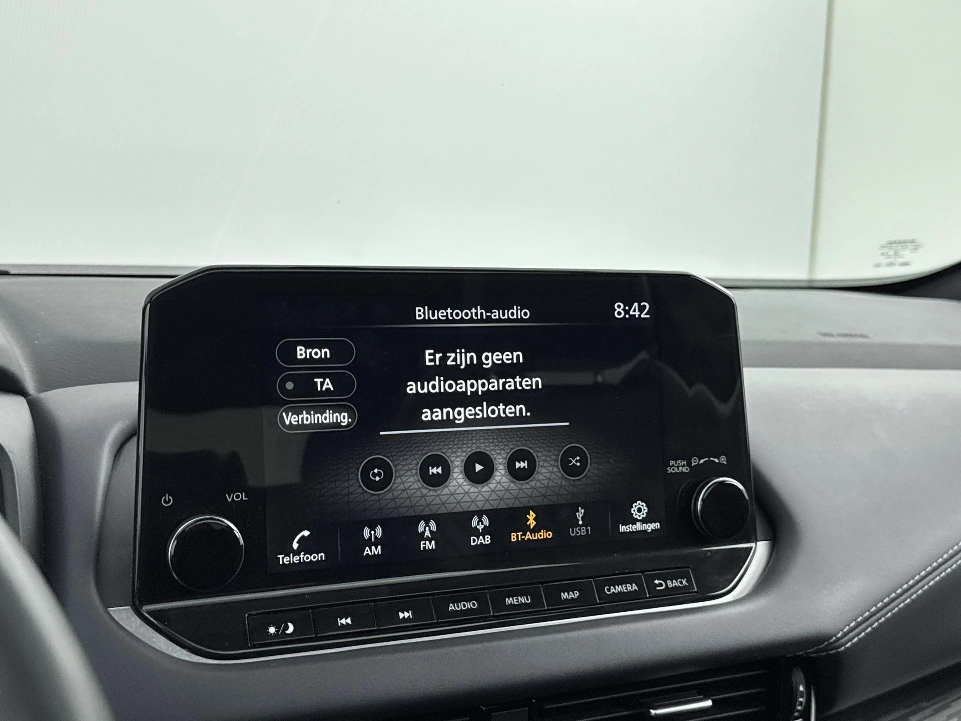 Nissan-QASHQAI-image-12