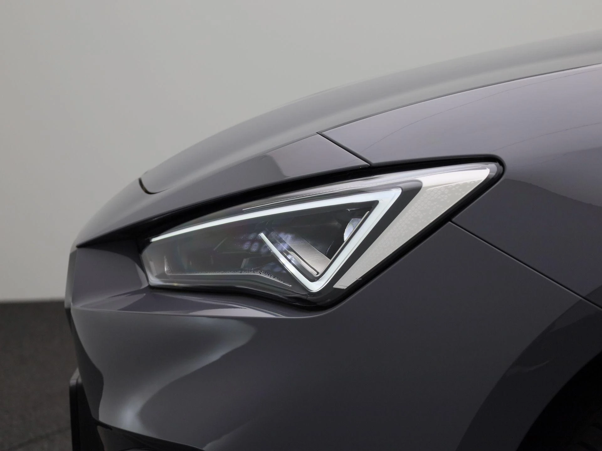 SEAT Leon Sportstourer 1.5 TSI e-Hybrid FR Business