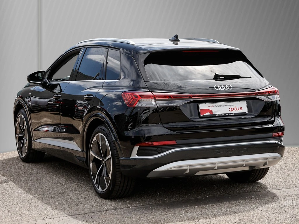 Audi-Q4 e-tron-image-5