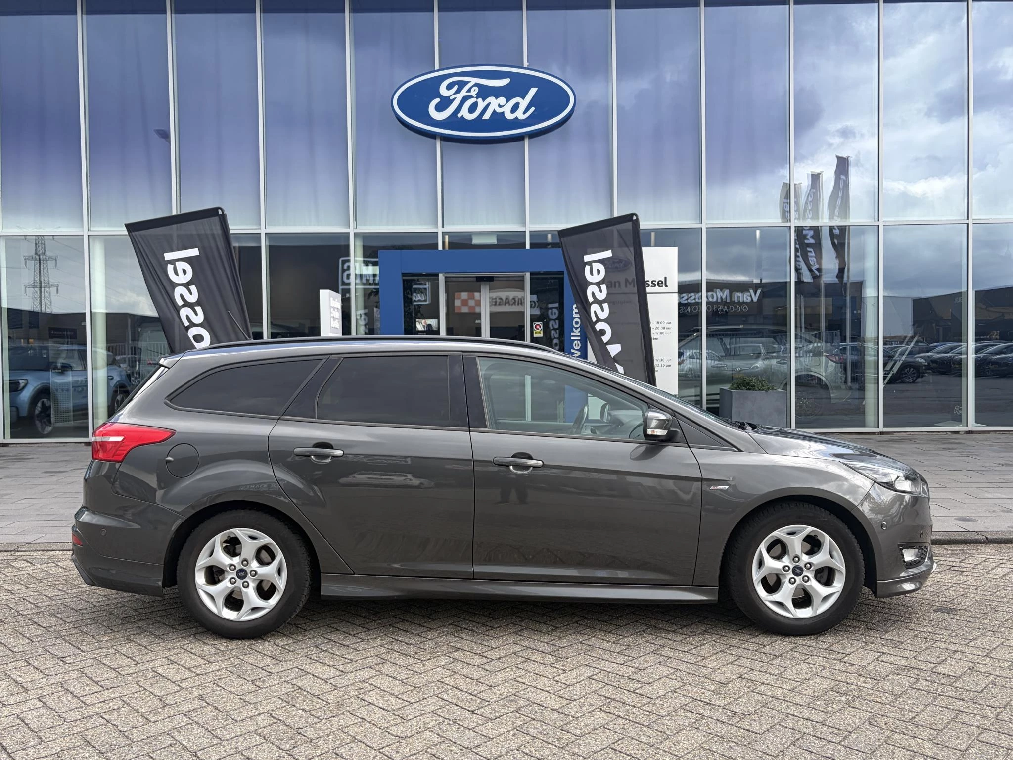 Ford-Focus-image-5
