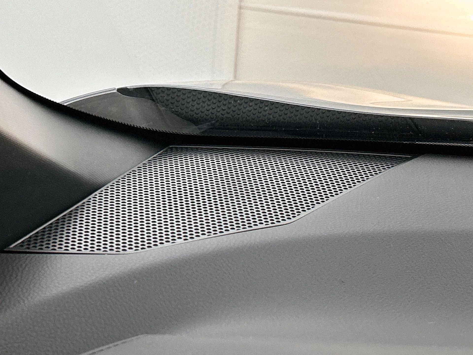 Toyota-C-HR-image-11