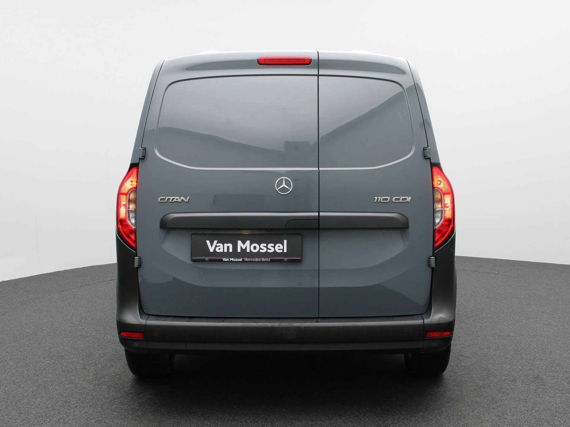 Mercedes-Benz-Citan-image-4