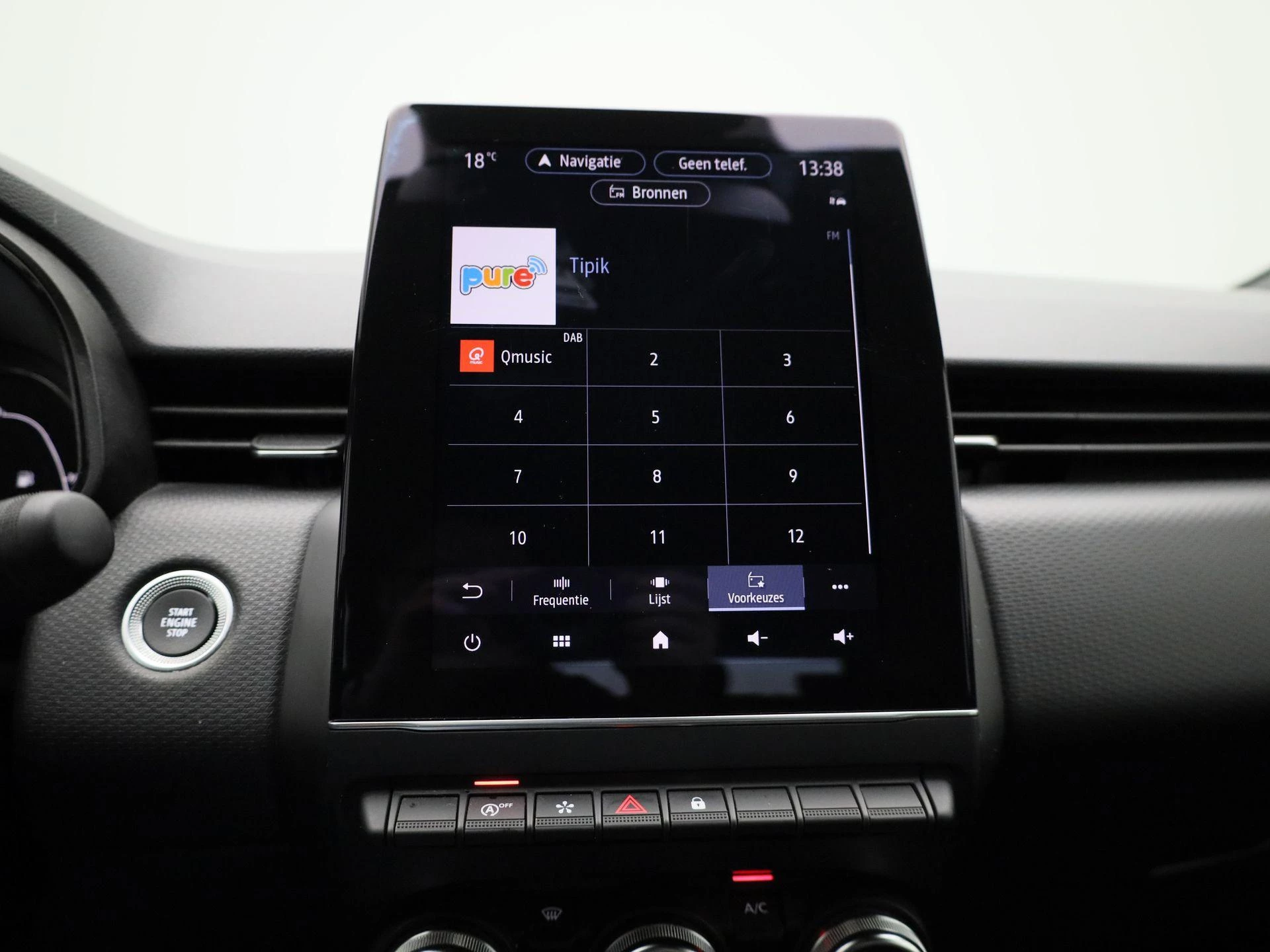 Renault-Clio-image-20