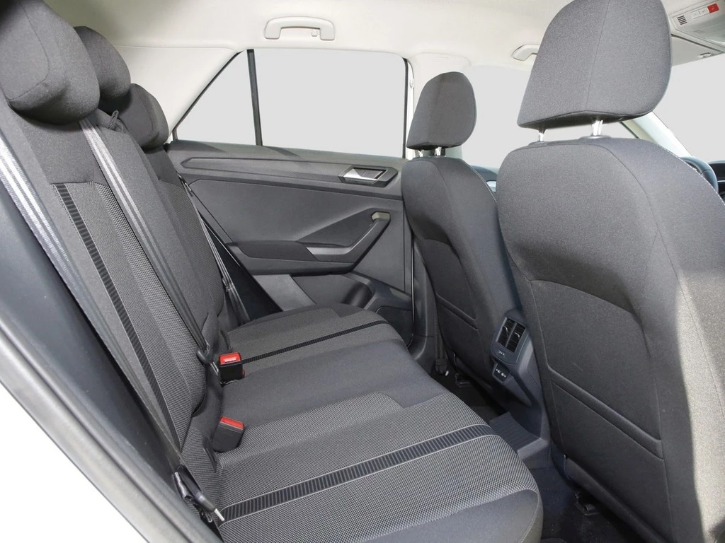 Volkswagen T-Roc 1.5 TSI DSG Life 16" App-Con.+VC ACC LED RFK+PDC SHZ