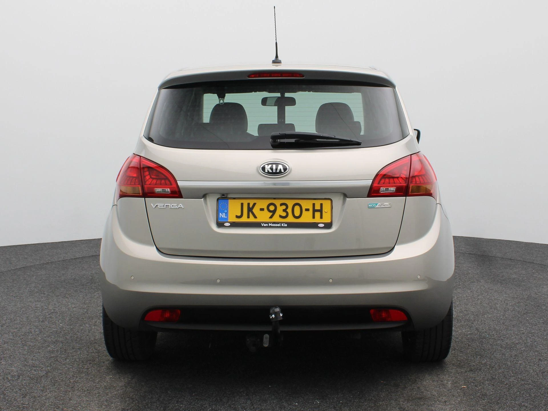 Kia-Venga-image-36