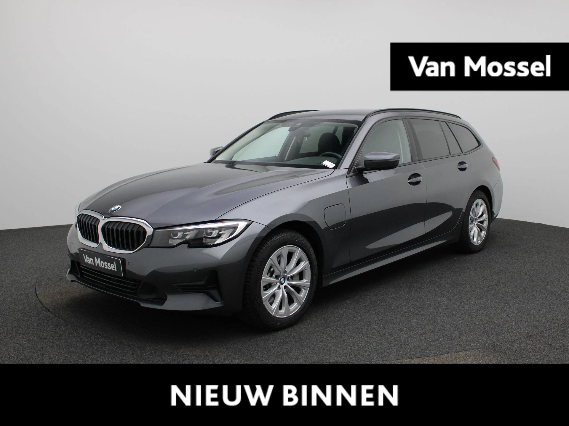 BMW-3 Serie-image-0