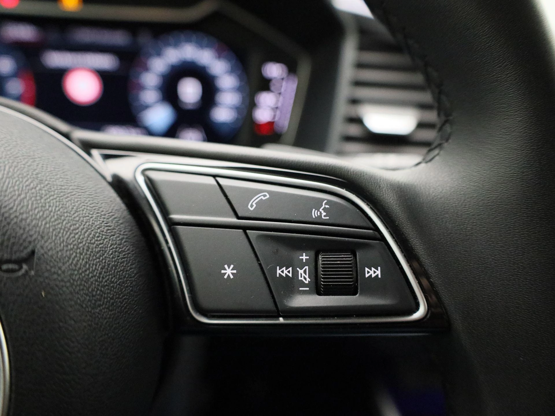 Audi-A1 Sportback-image-16
