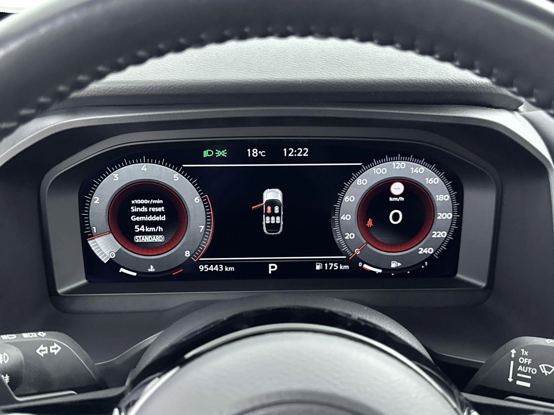 Nissan-QASHQAI-image-10