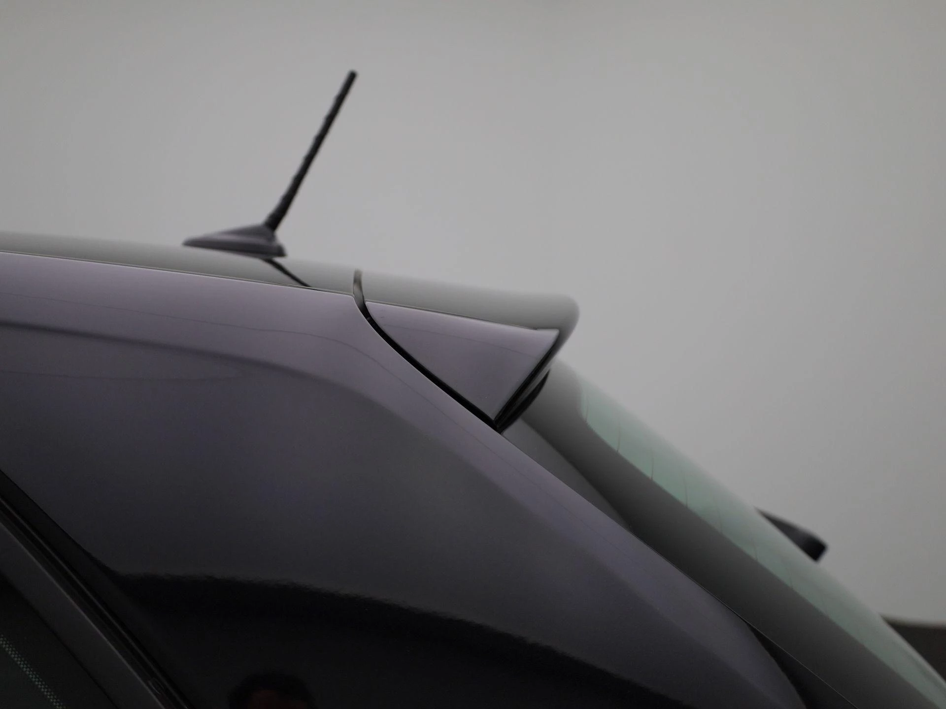 Volkswagen-Polo-image-34