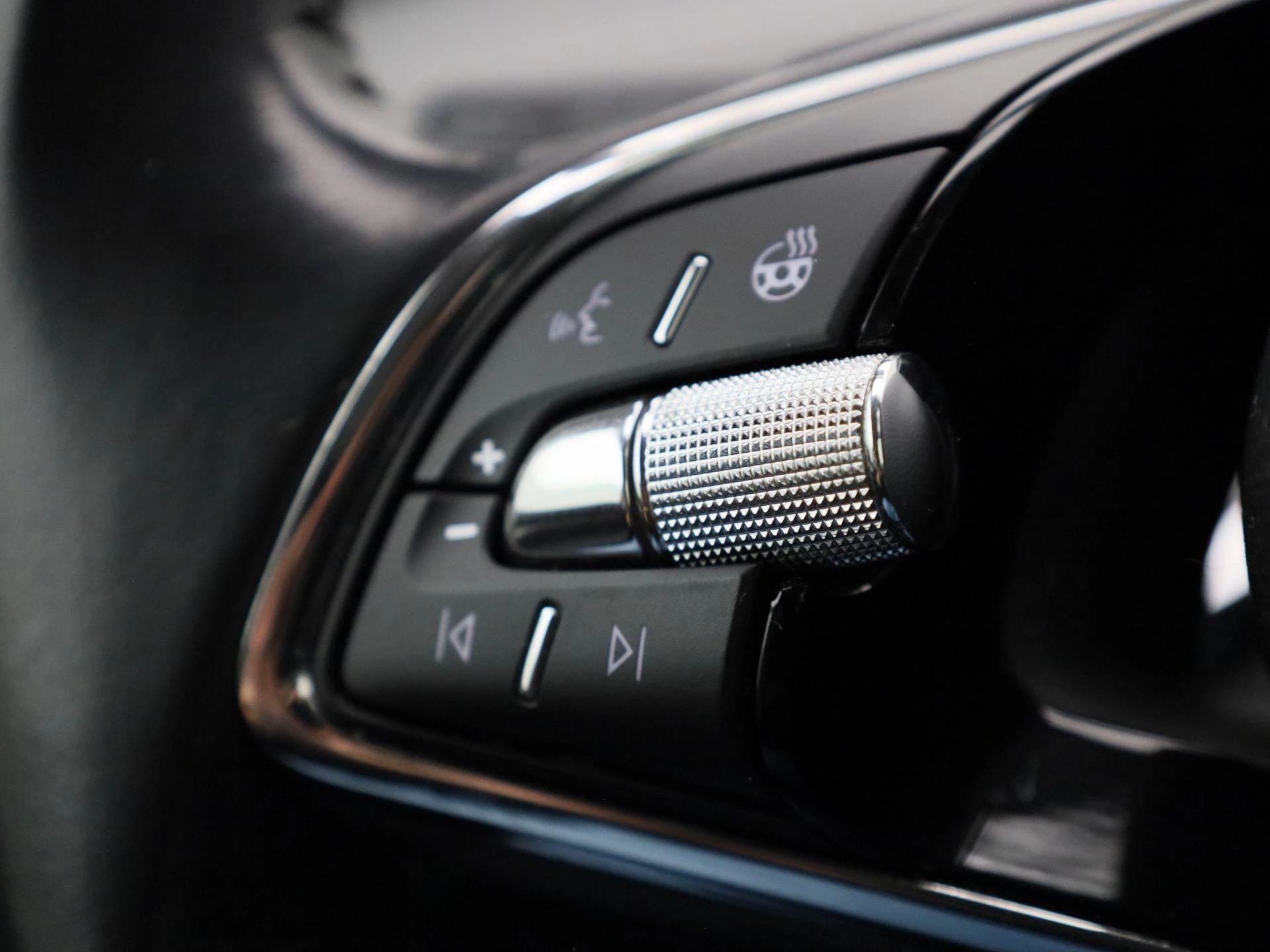 Škoda-Enyaq iV-image-16