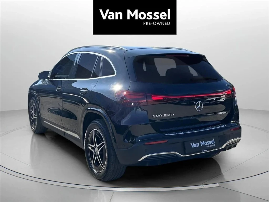 Mercedes-Benz-EQA-image-6