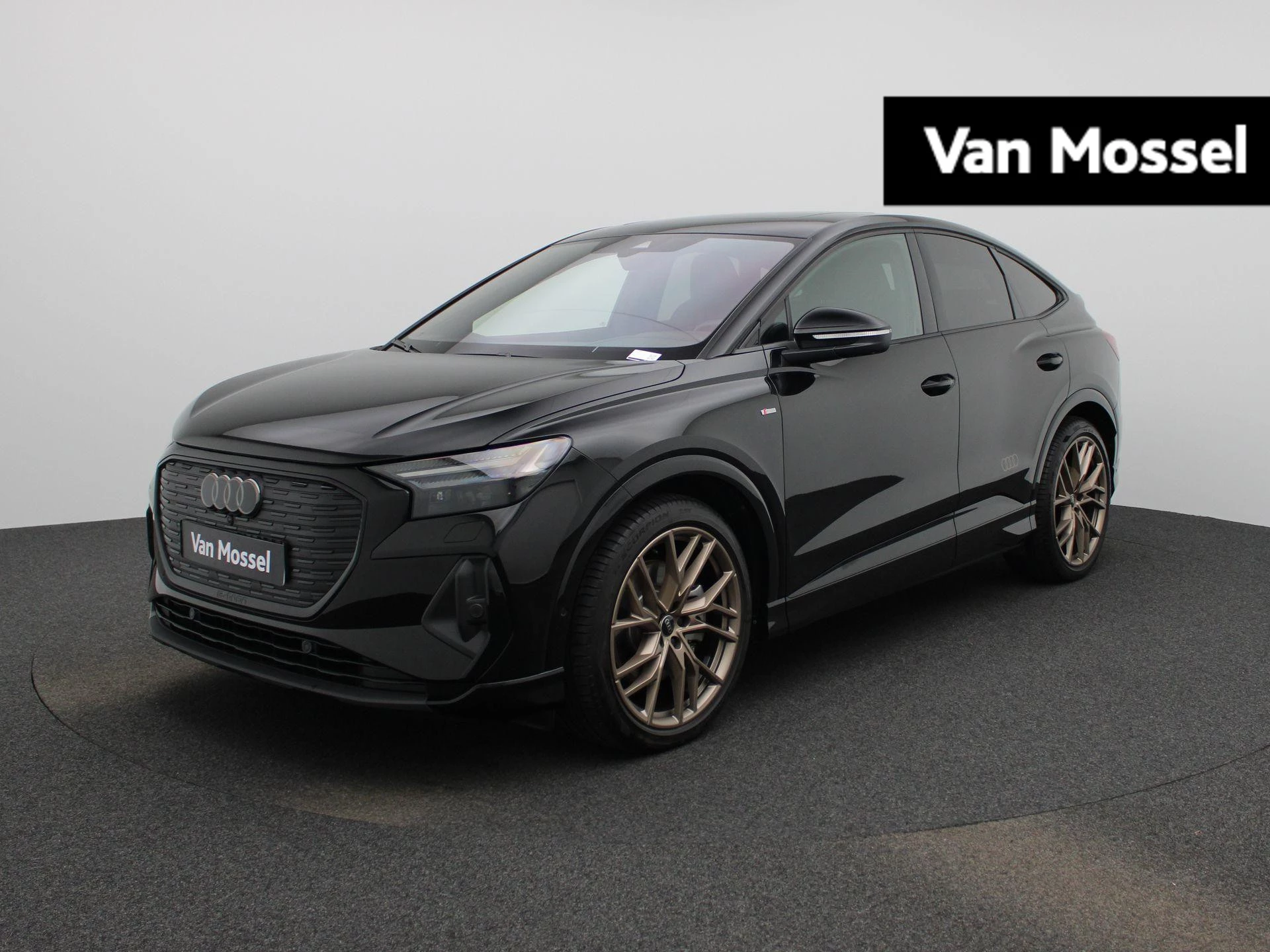 Audi-Q4 Sportback e-tron-image-0