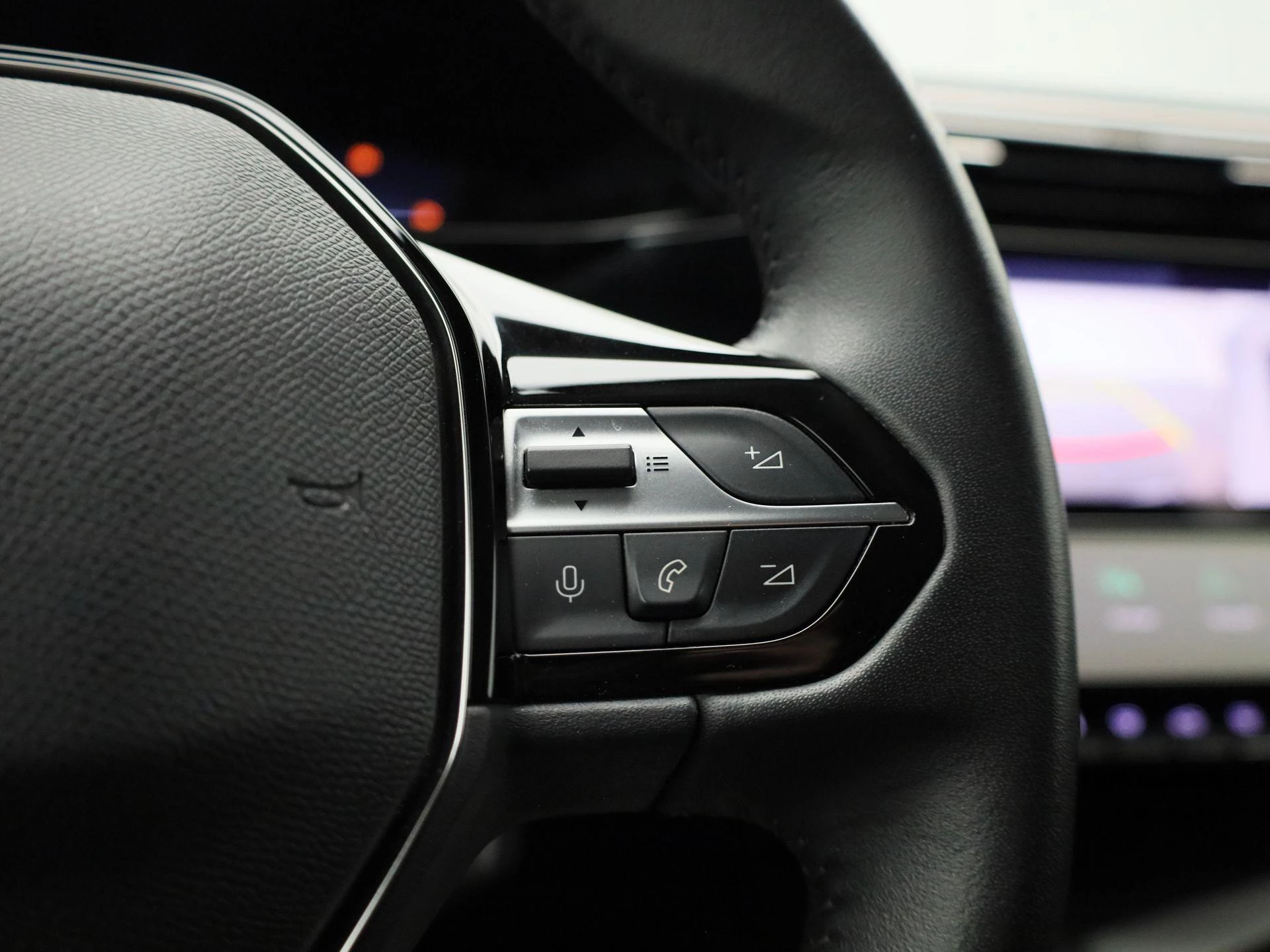 Peugeot-308-image-20