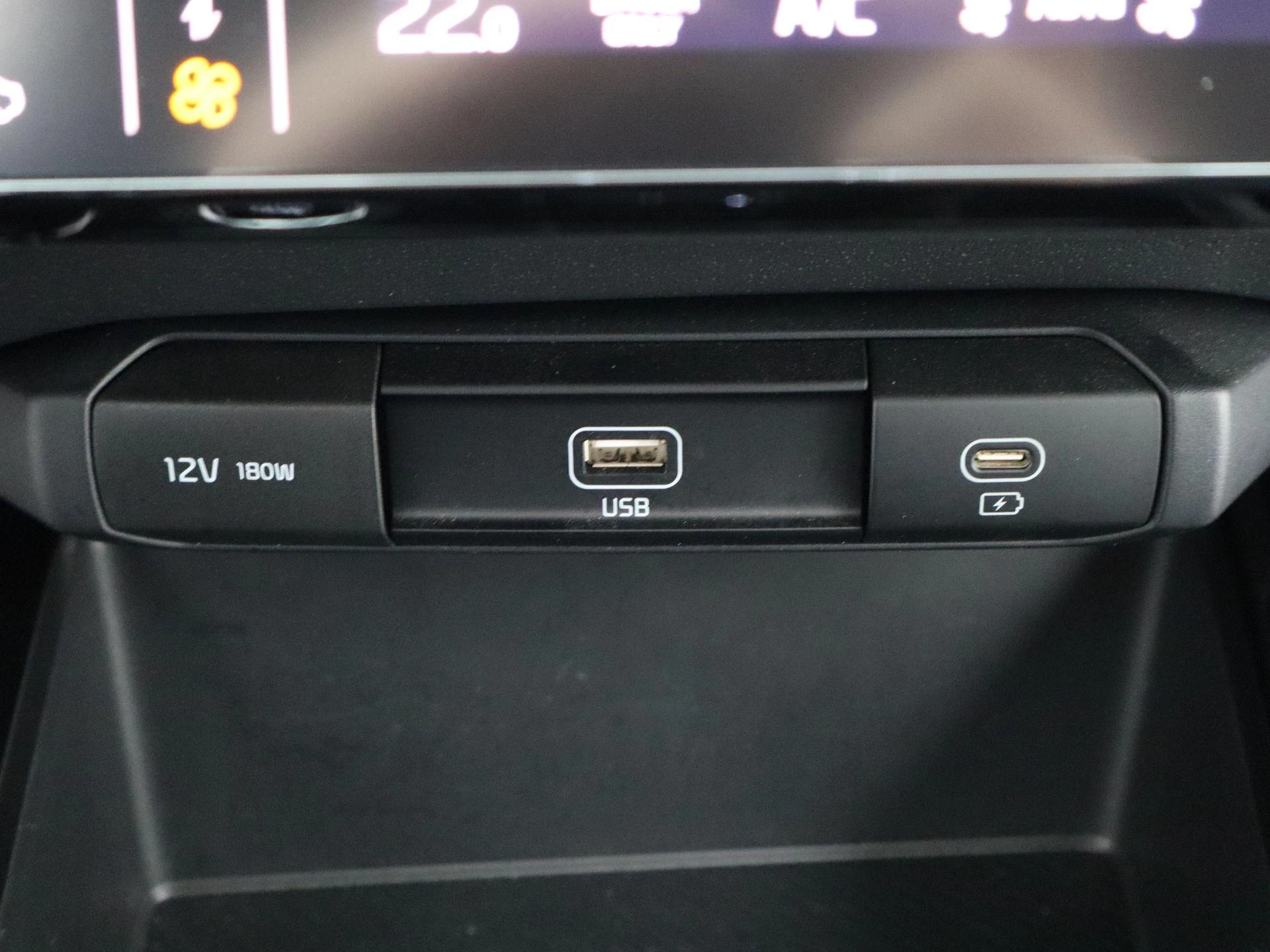 Kia-Niro-image-21