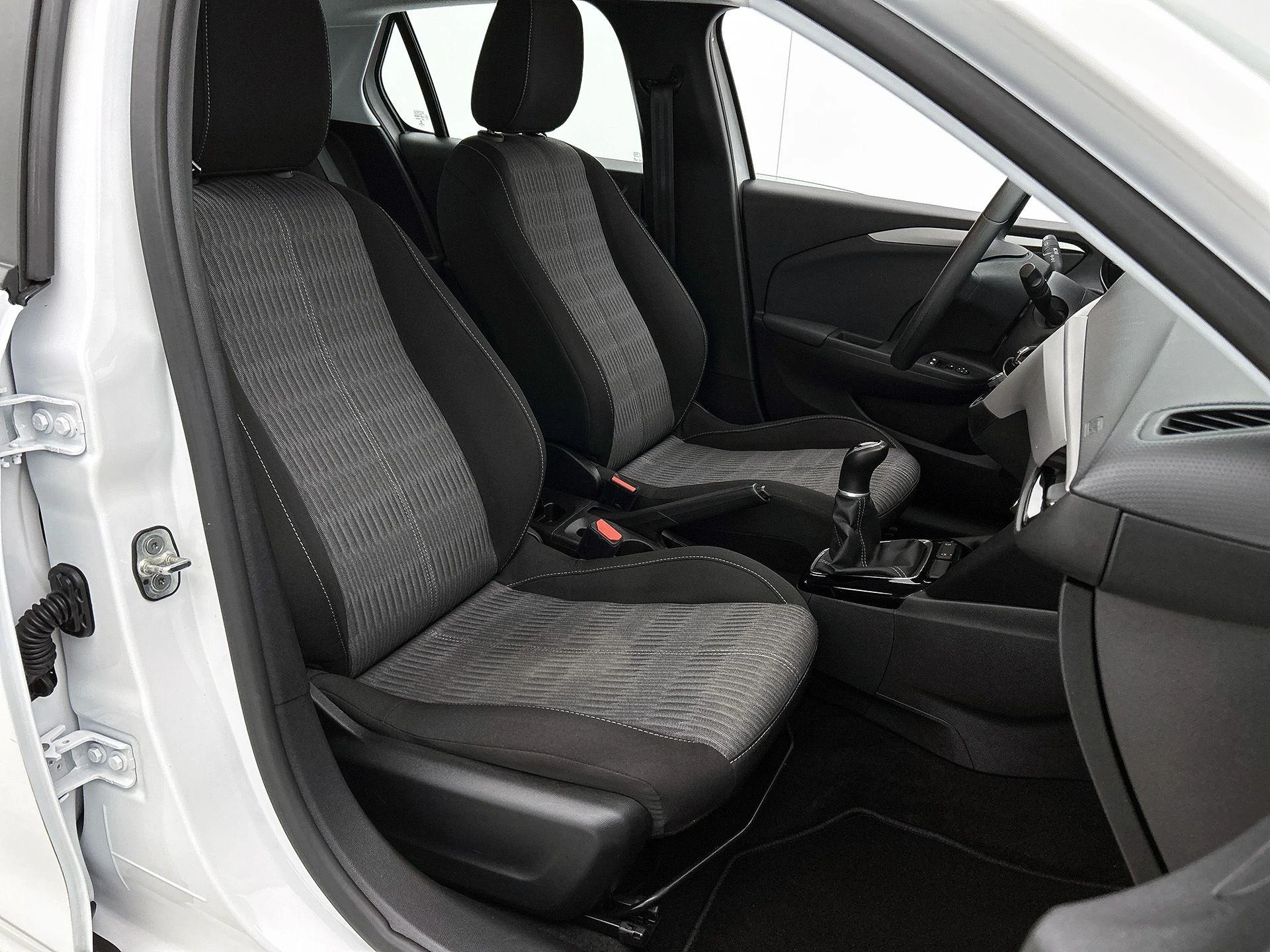 Opel-Corsa-image-32