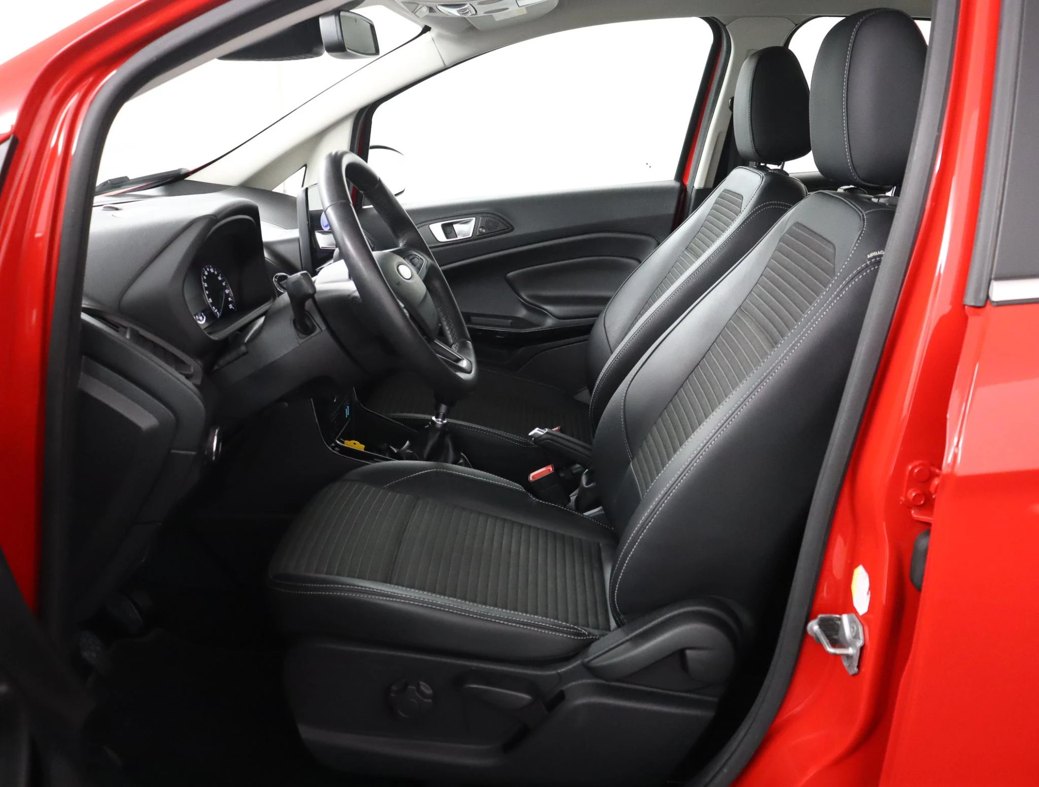 Ford-EcoSport-image-16