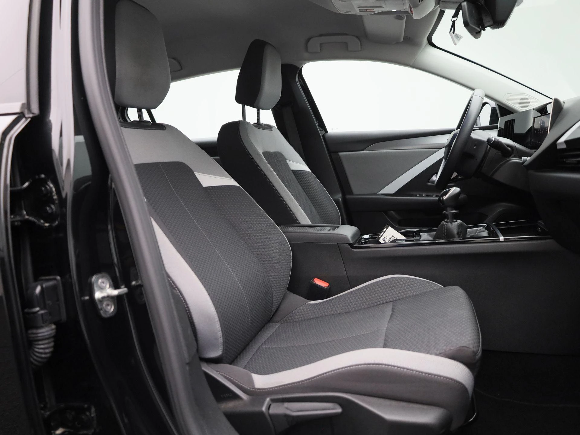Opel-Astra-image-32