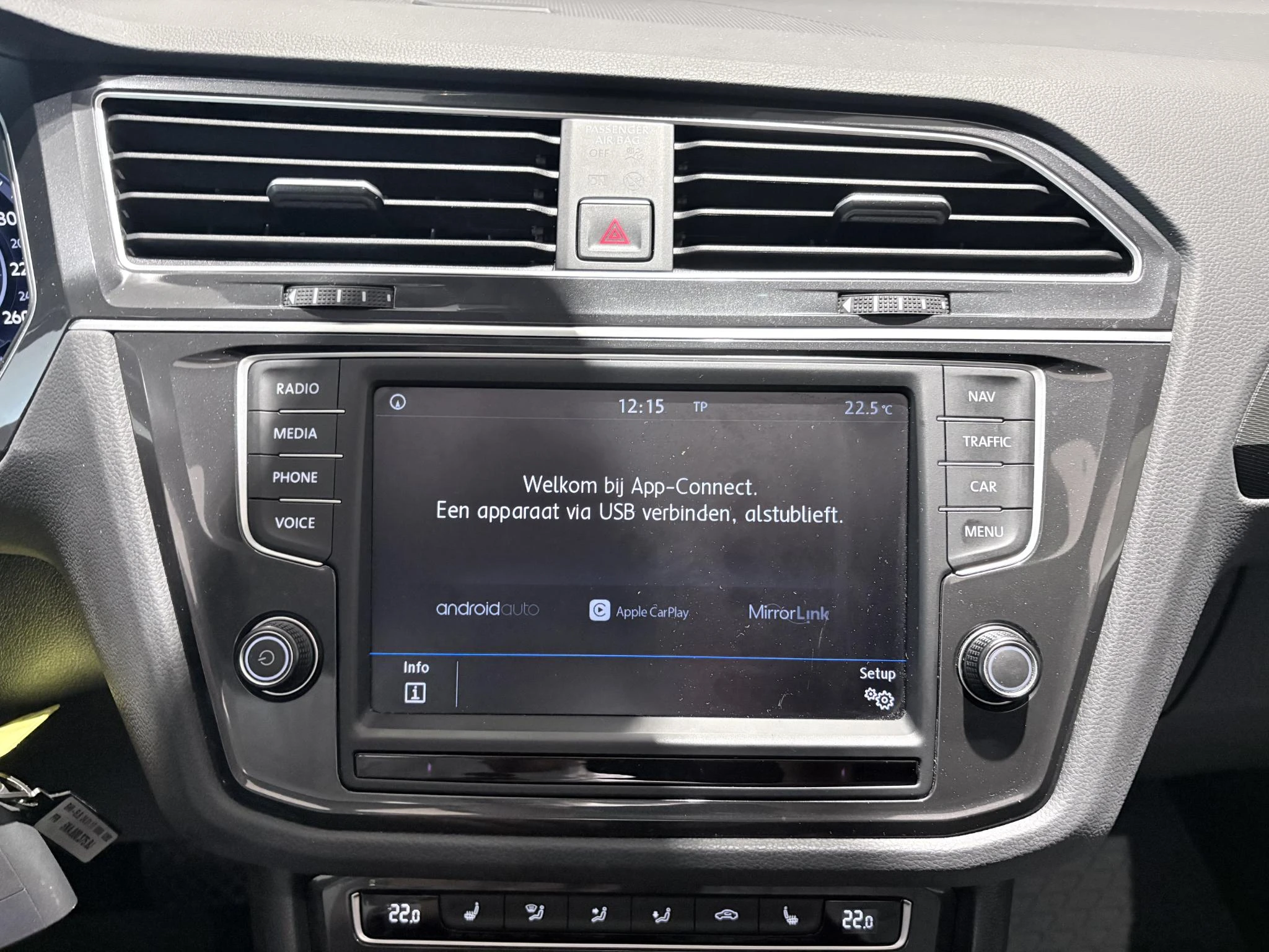 Volkswagen-Tiguan-image-25