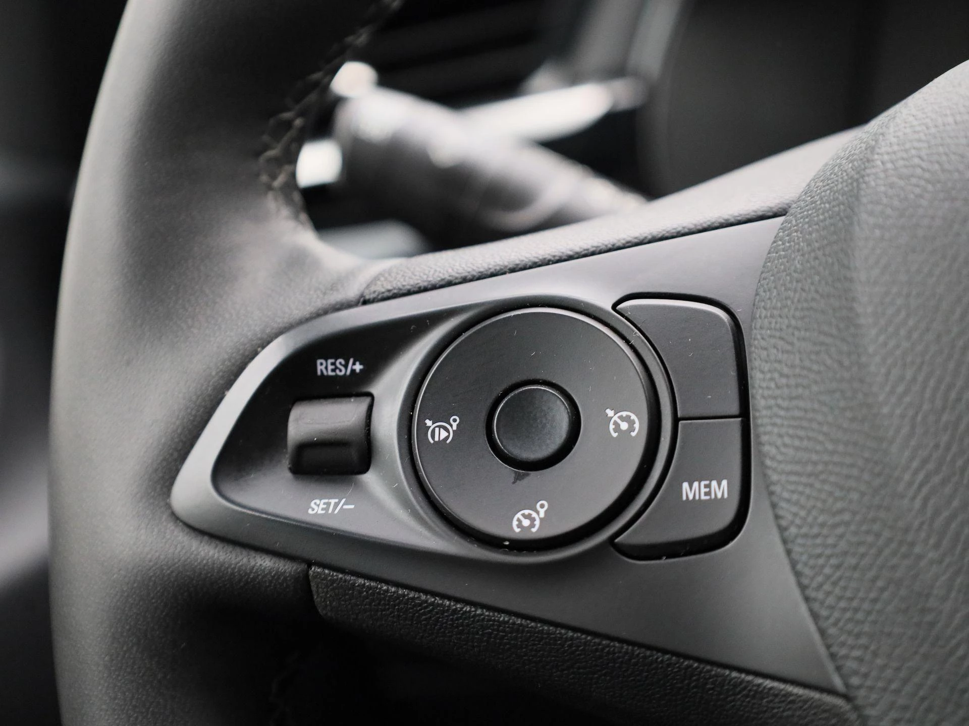 Opel-Corsa-e-image-17