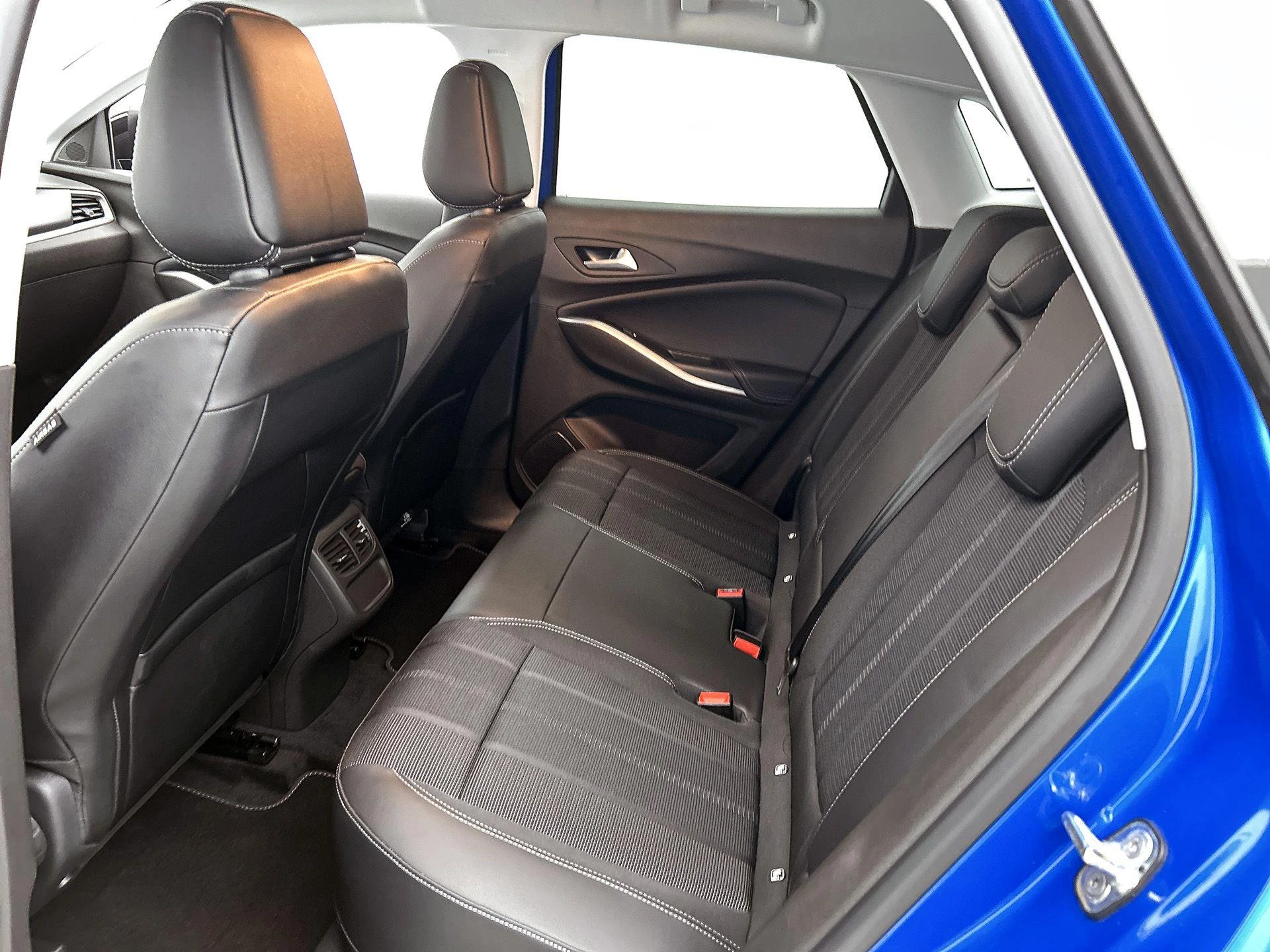 Opel Grandland 1.6 Turbo Plug-In Hybrid Business Elegance