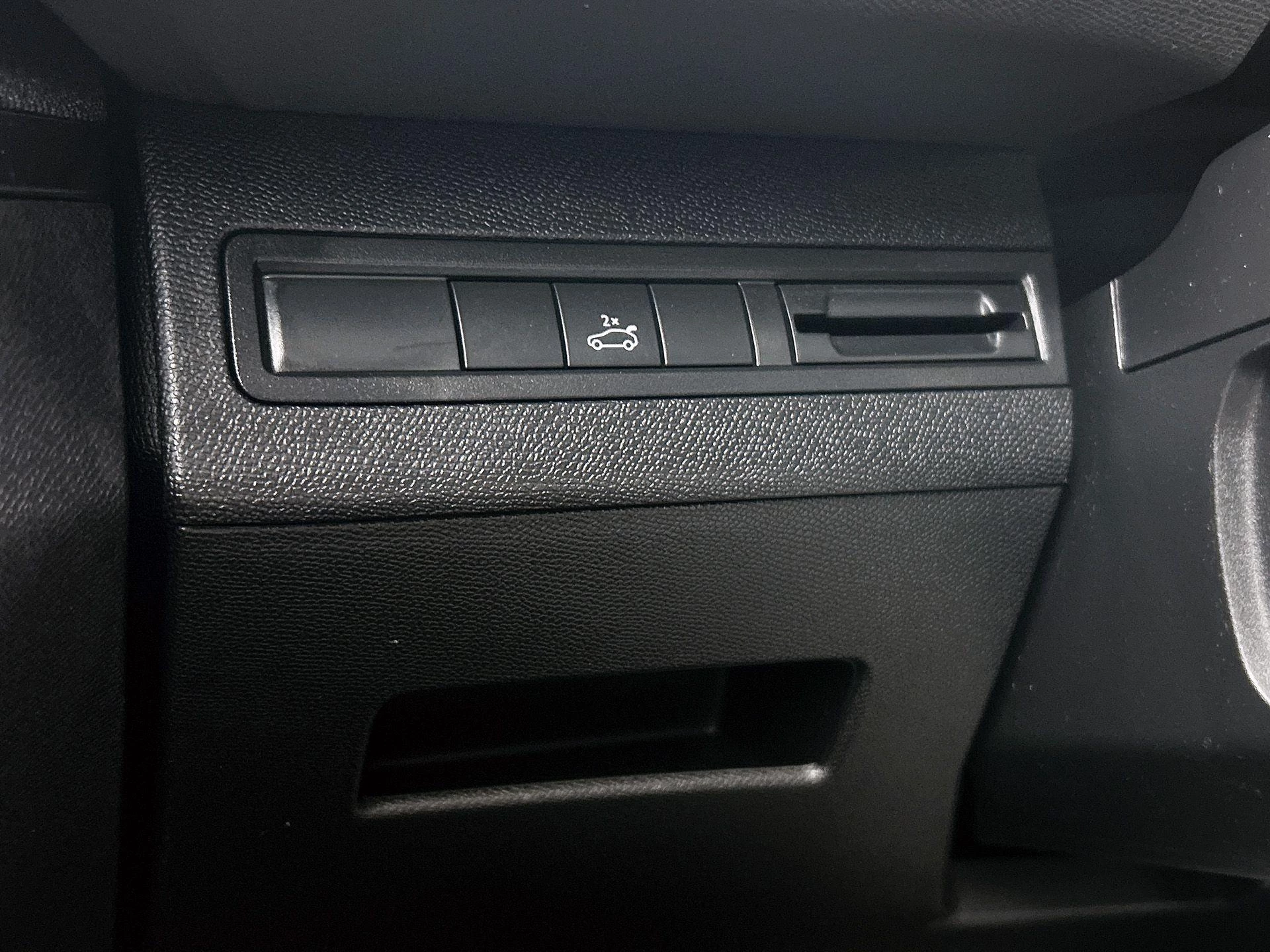 Peugeot-3008-image-14