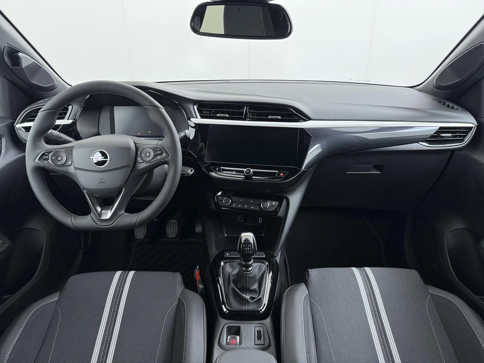 Opel-Corsa-image-17