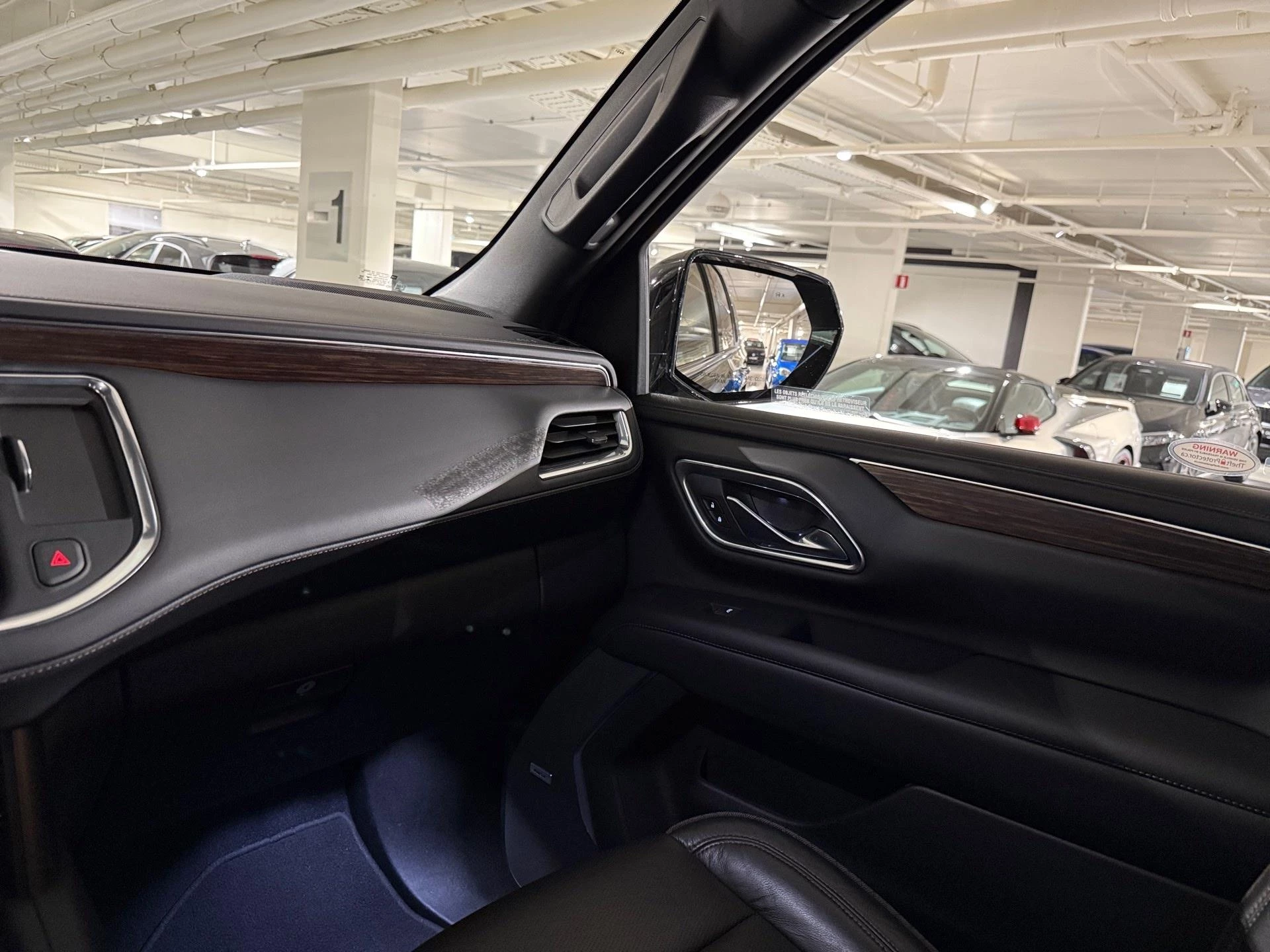 Chevrolet-Tahoe-image-8
