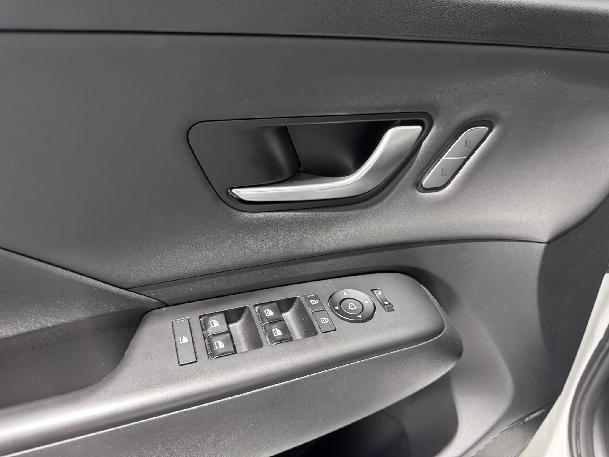 Hyundai-Kona-image-9