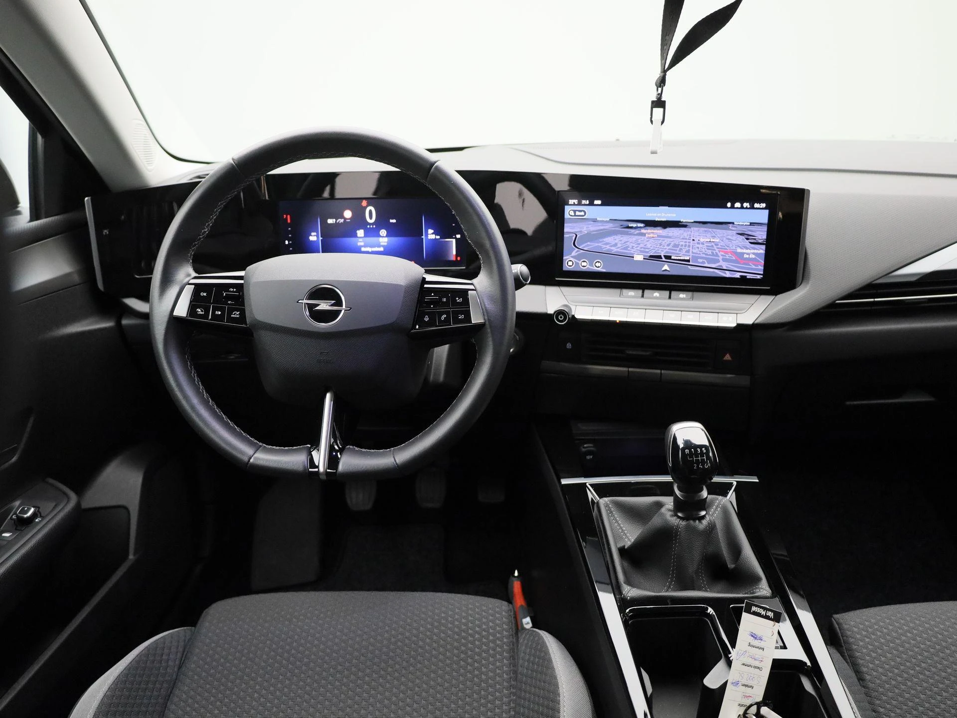 Opel-Astra-image-6