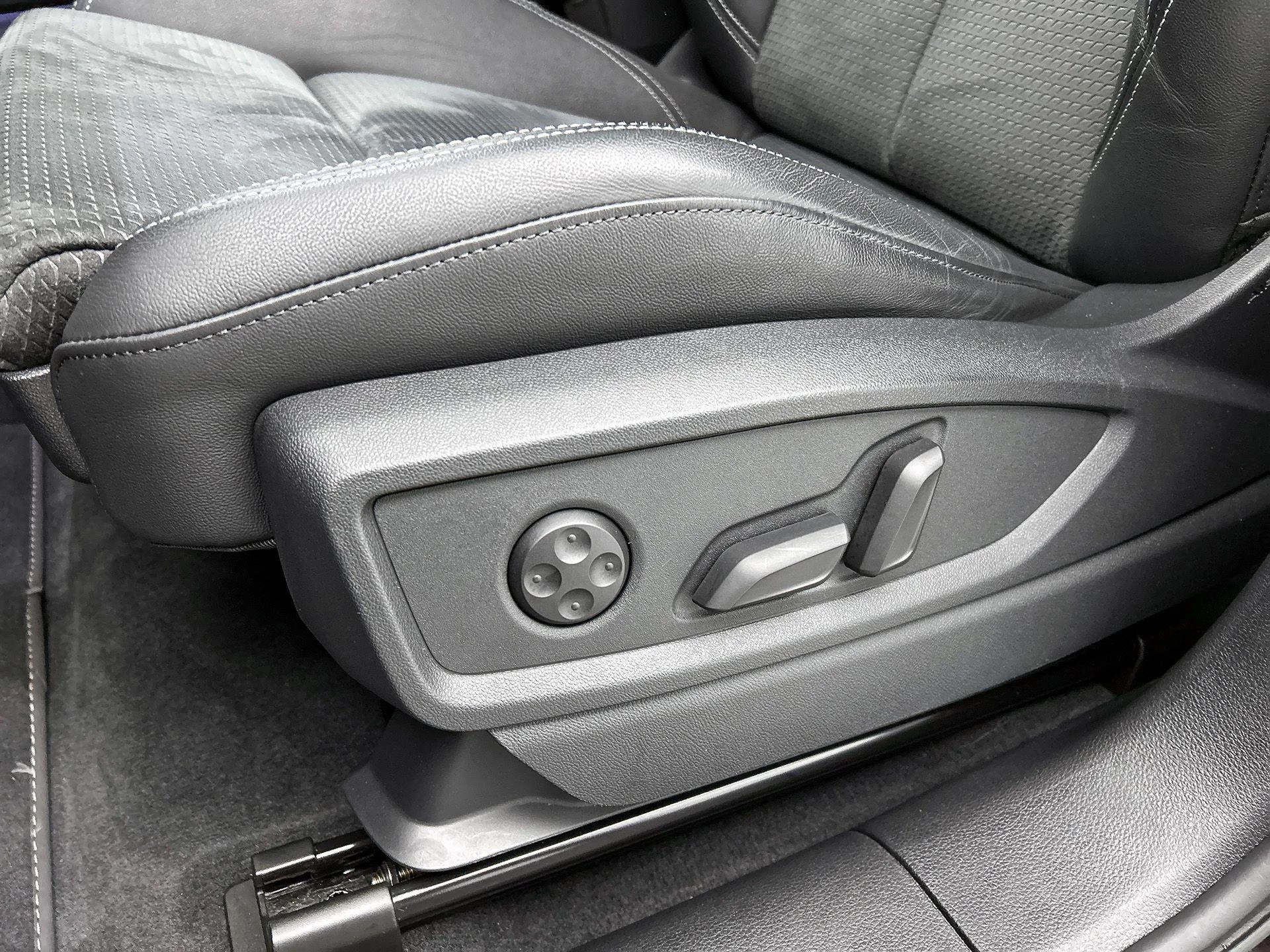 Audi-Q5-image-30