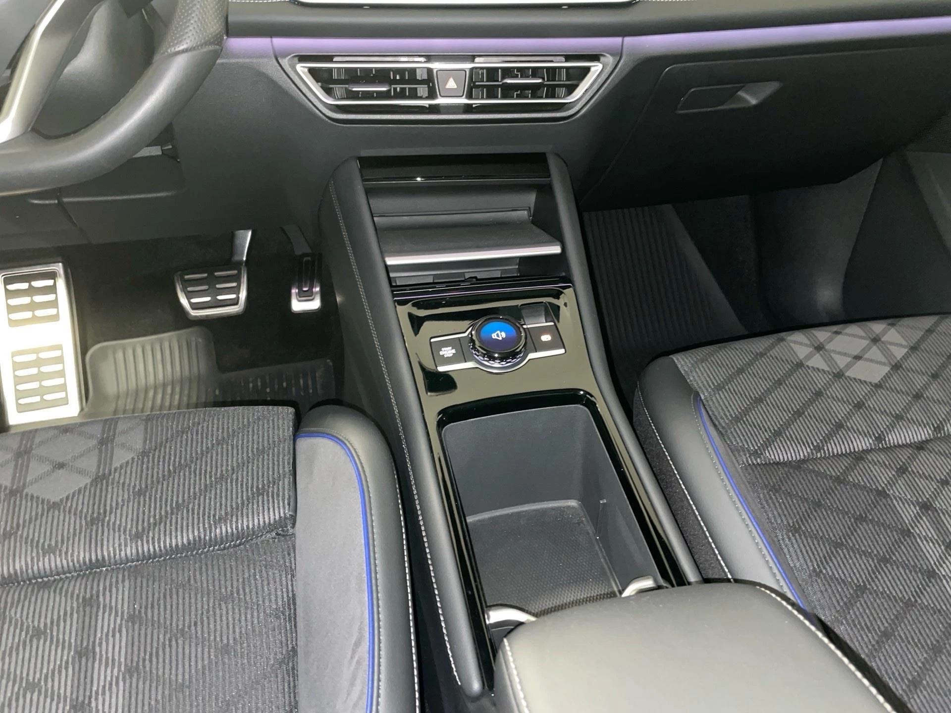 Volkswagen Tiguan 1.5 eHybrid R-Line DSG