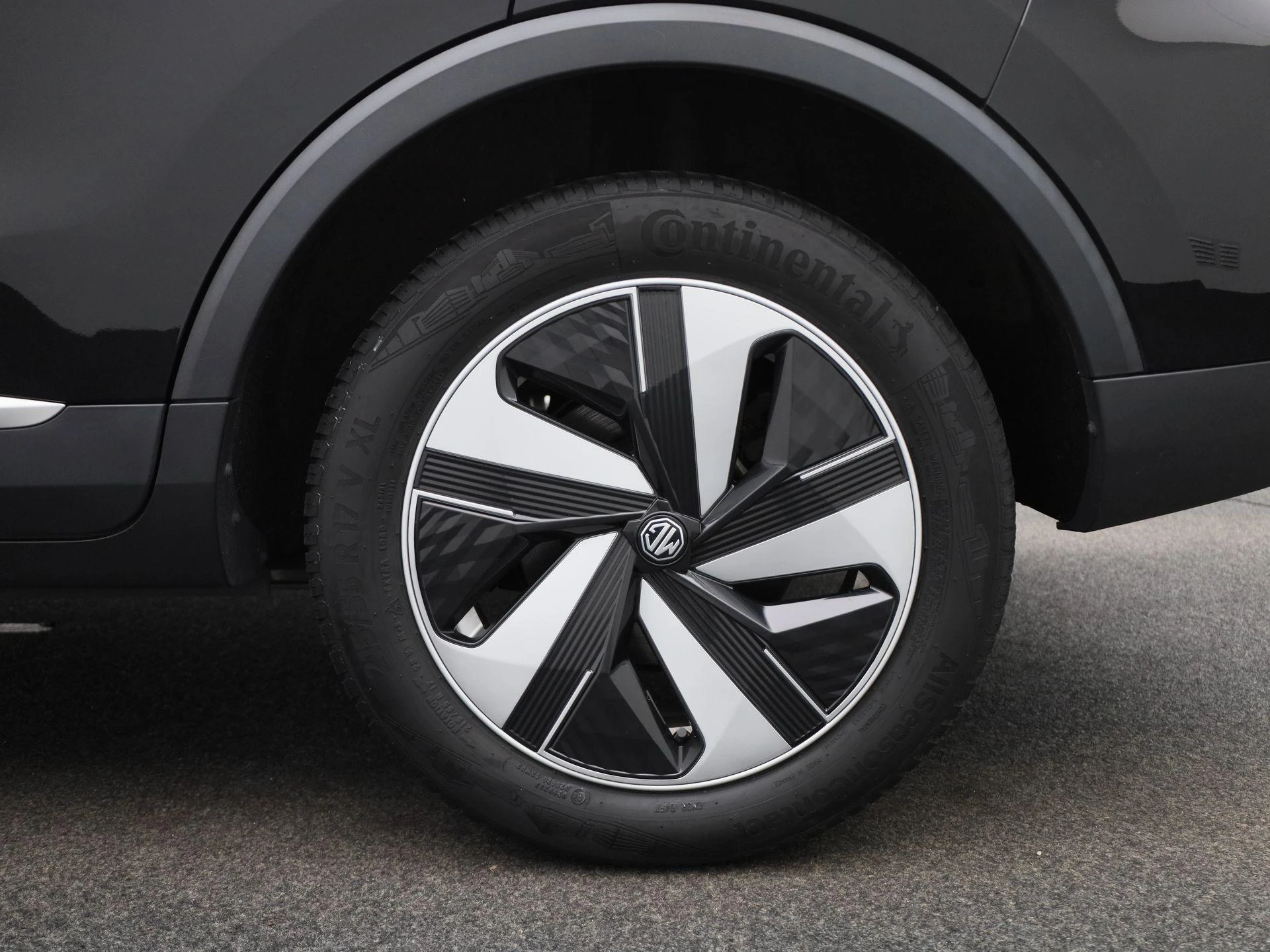 MG-ZS EV-image-12