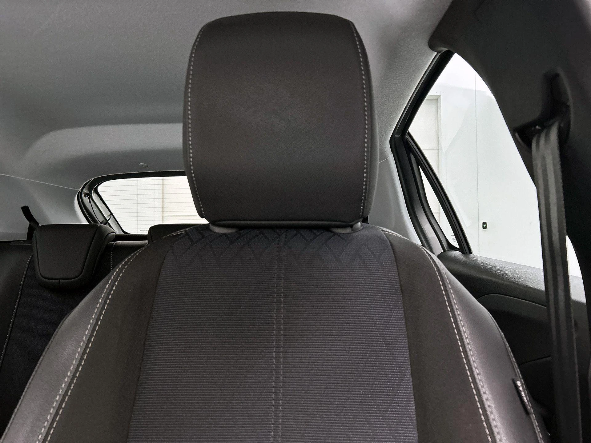 Opel-Corsa-image-11