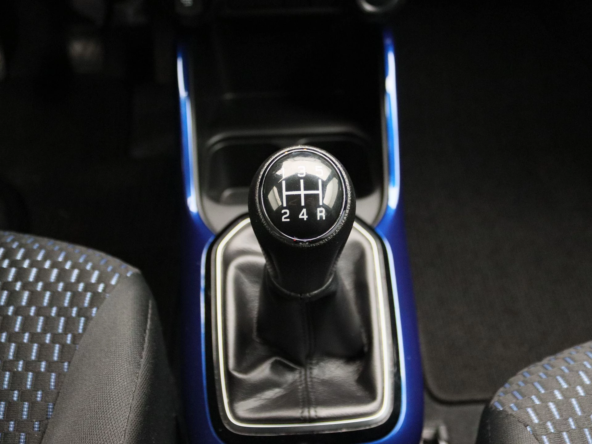 Suzuki-Ignis-image-11