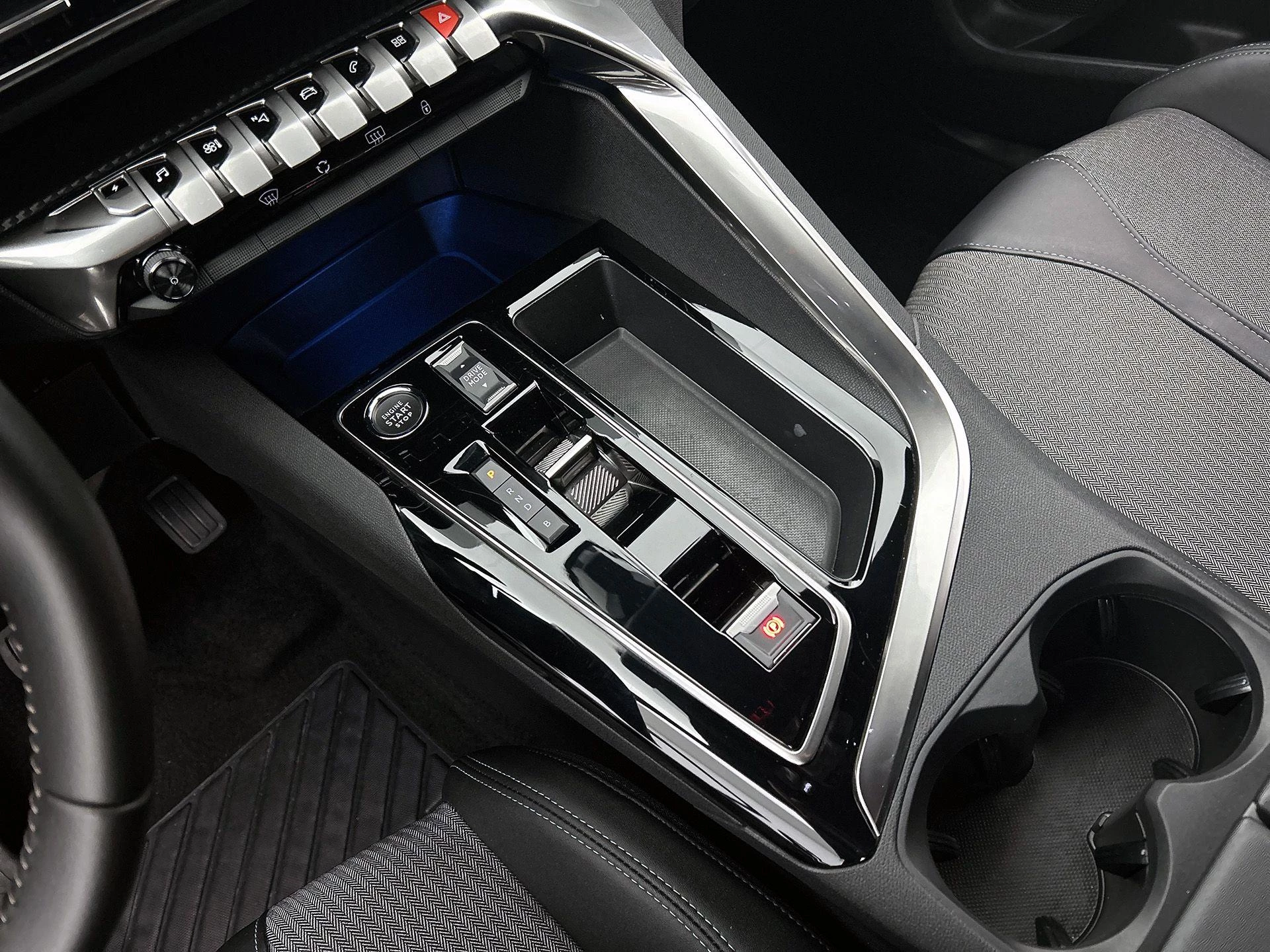 Peugeot-3008-image-12