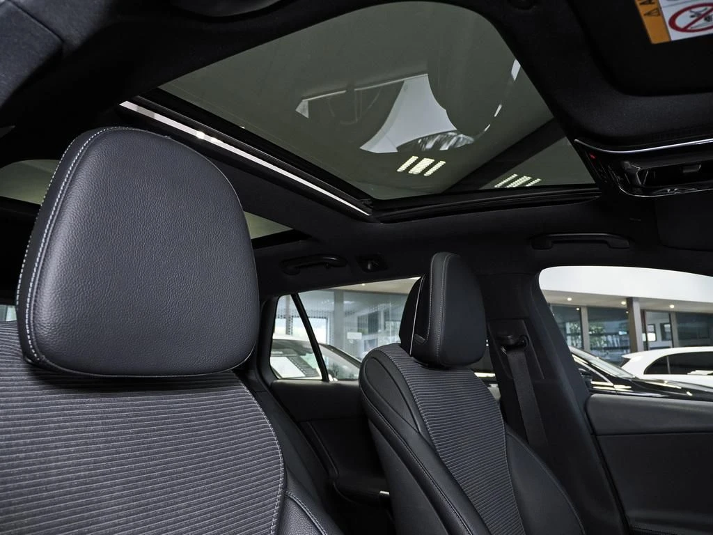Mercedes-Benz-C-Klasse 200 d-image-15