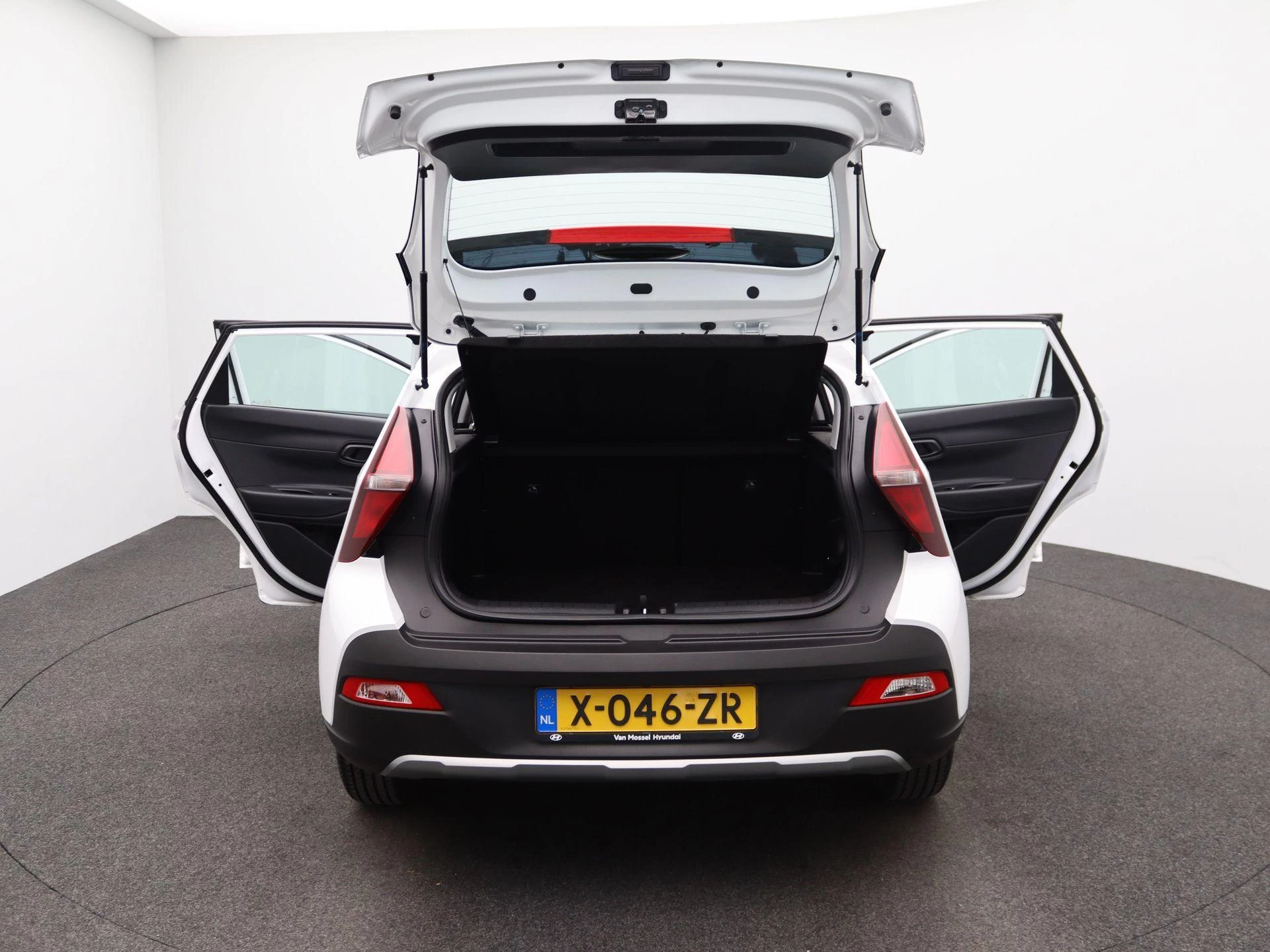 Hyundai-Bayon-image-13