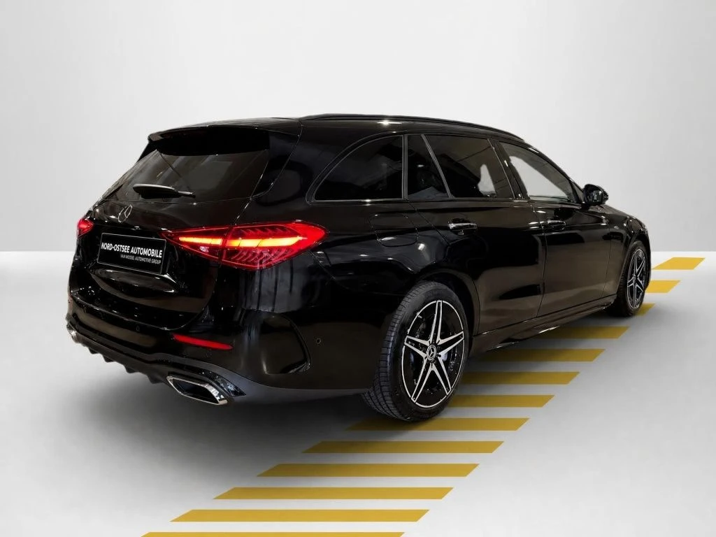 Mercedes-Benz-C-Klasse 300-image-14