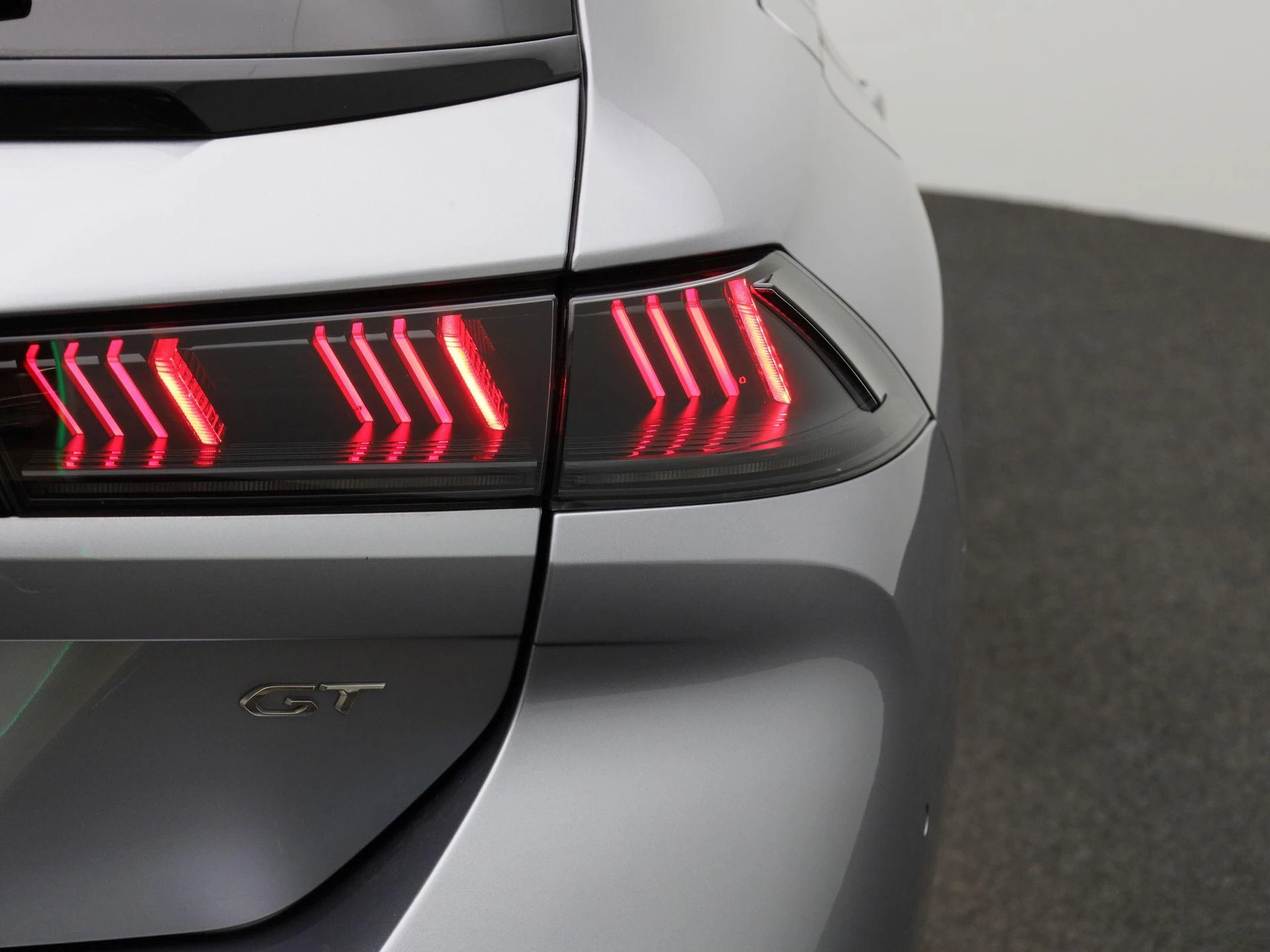 Peugeot-508-image-48