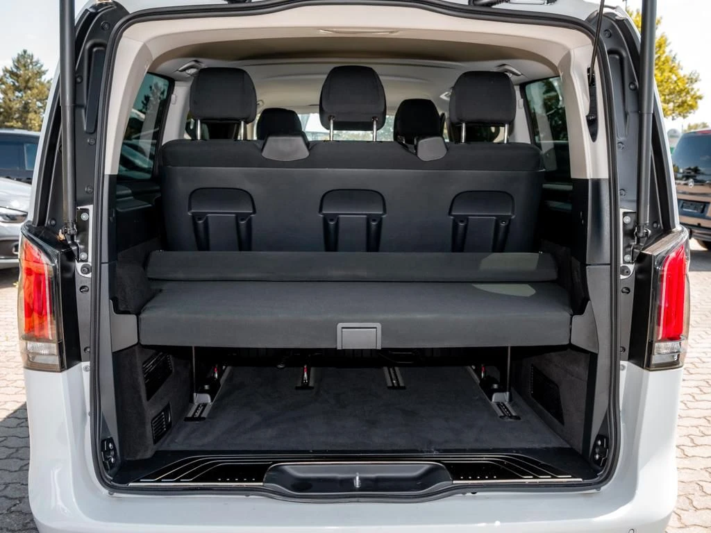 Mercedes-Benz-V-Klasse 220-image-14
