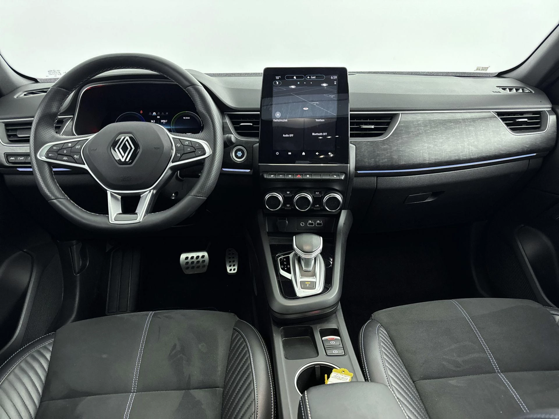 Renault-Arkana-image-6