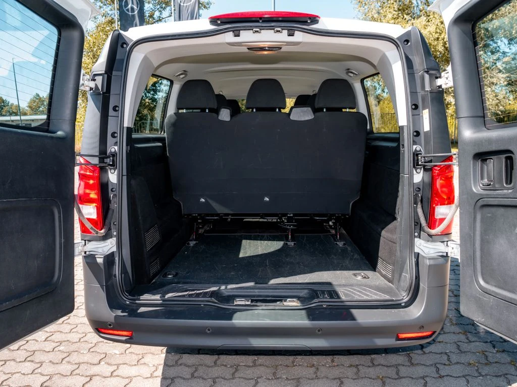 Mercedes-Benz-Vito 114-image-14