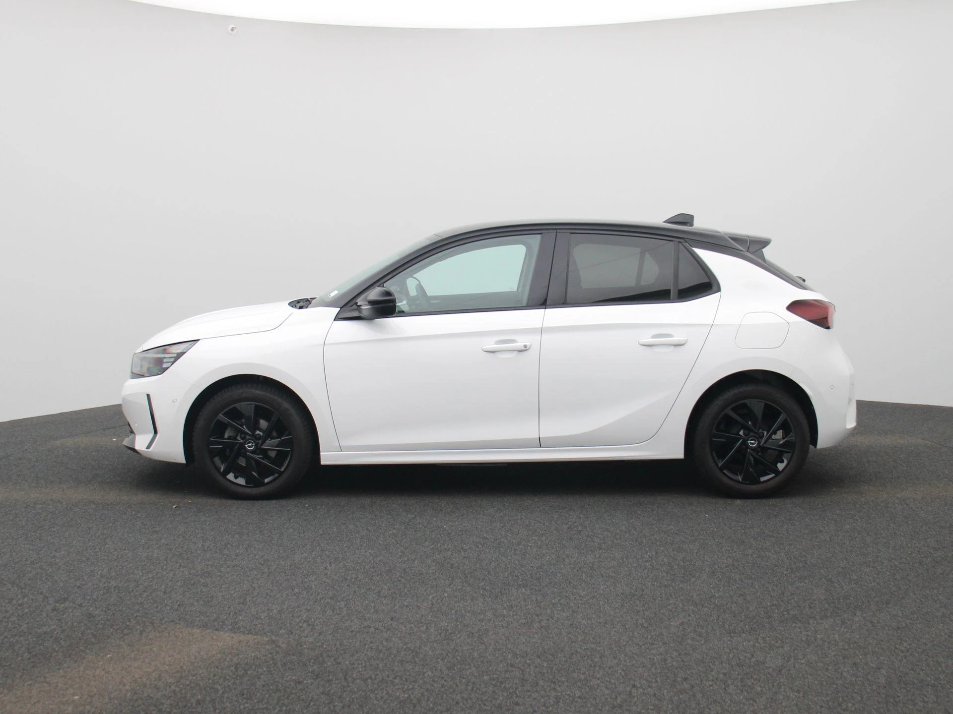 Opel-Corsa-image-3