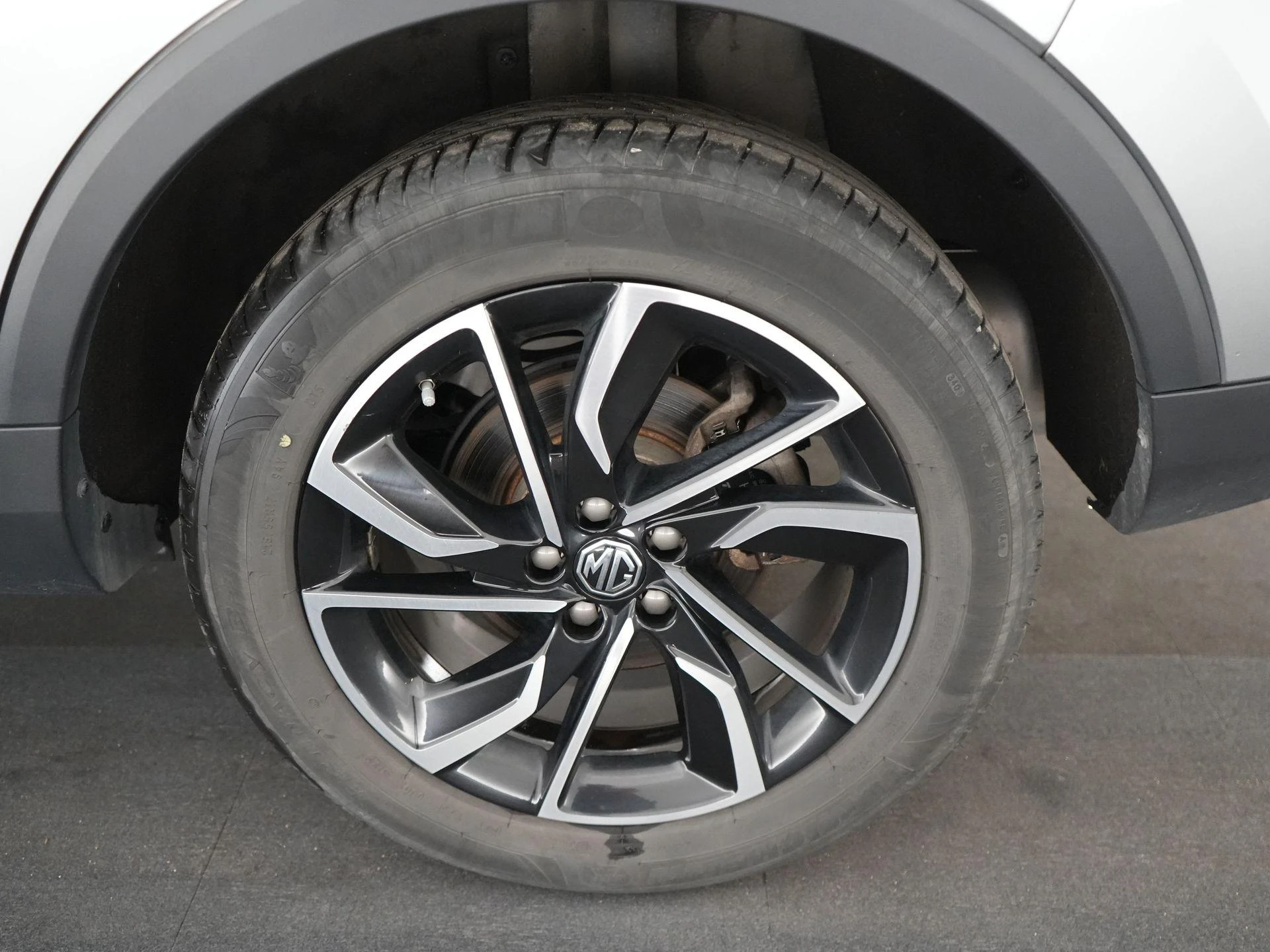 MG-ZS-image-13