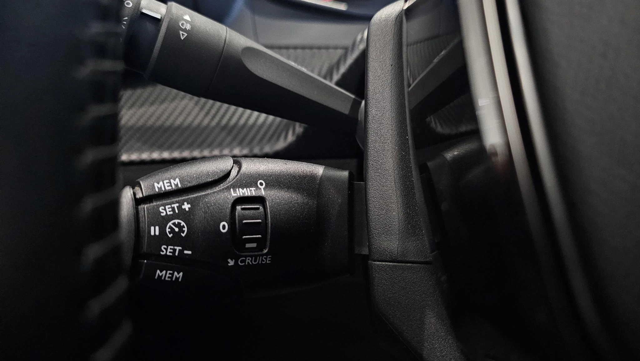 Peugeot-2008-image-21