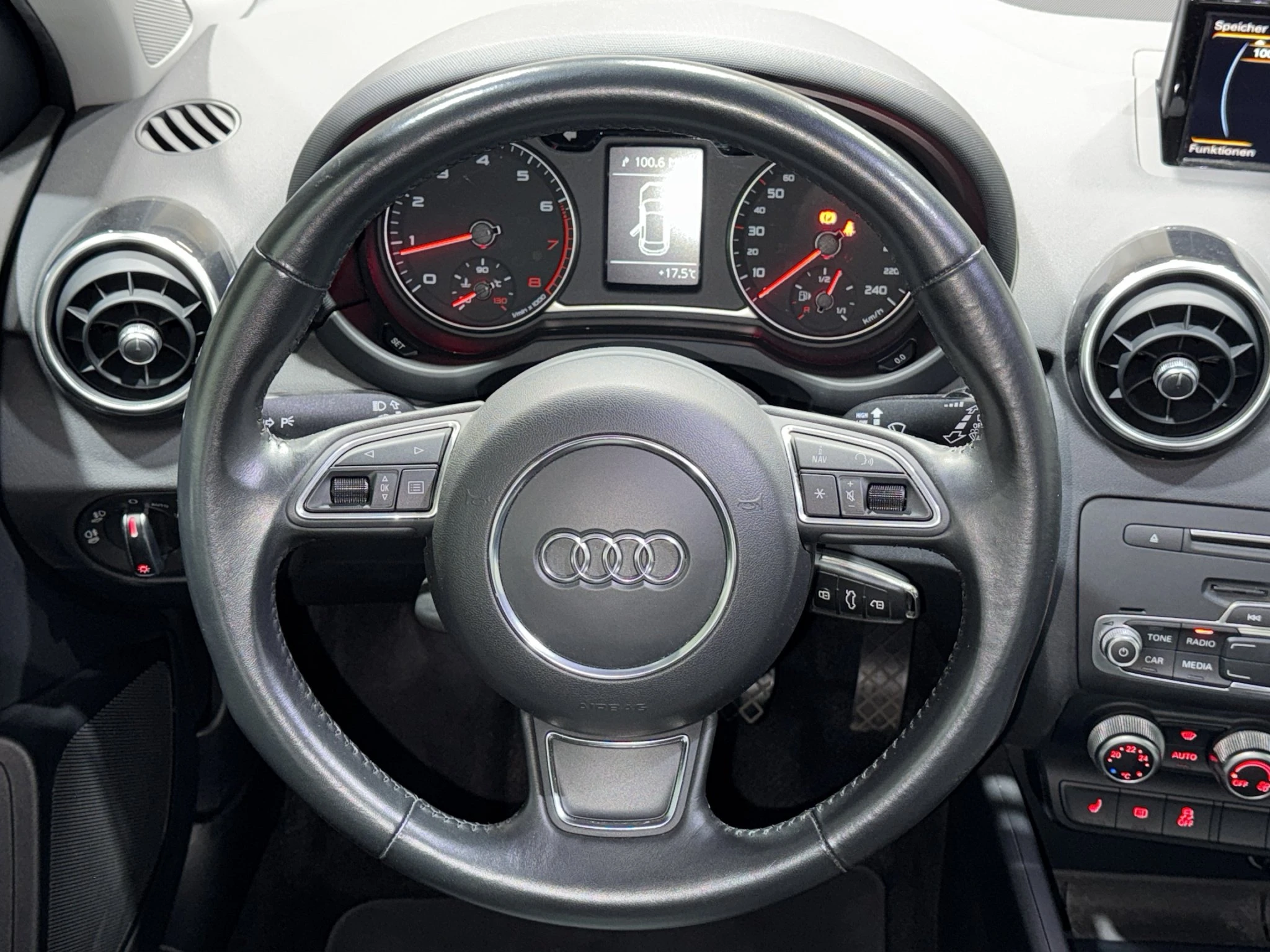 Audi-A1 Sportback-image-11