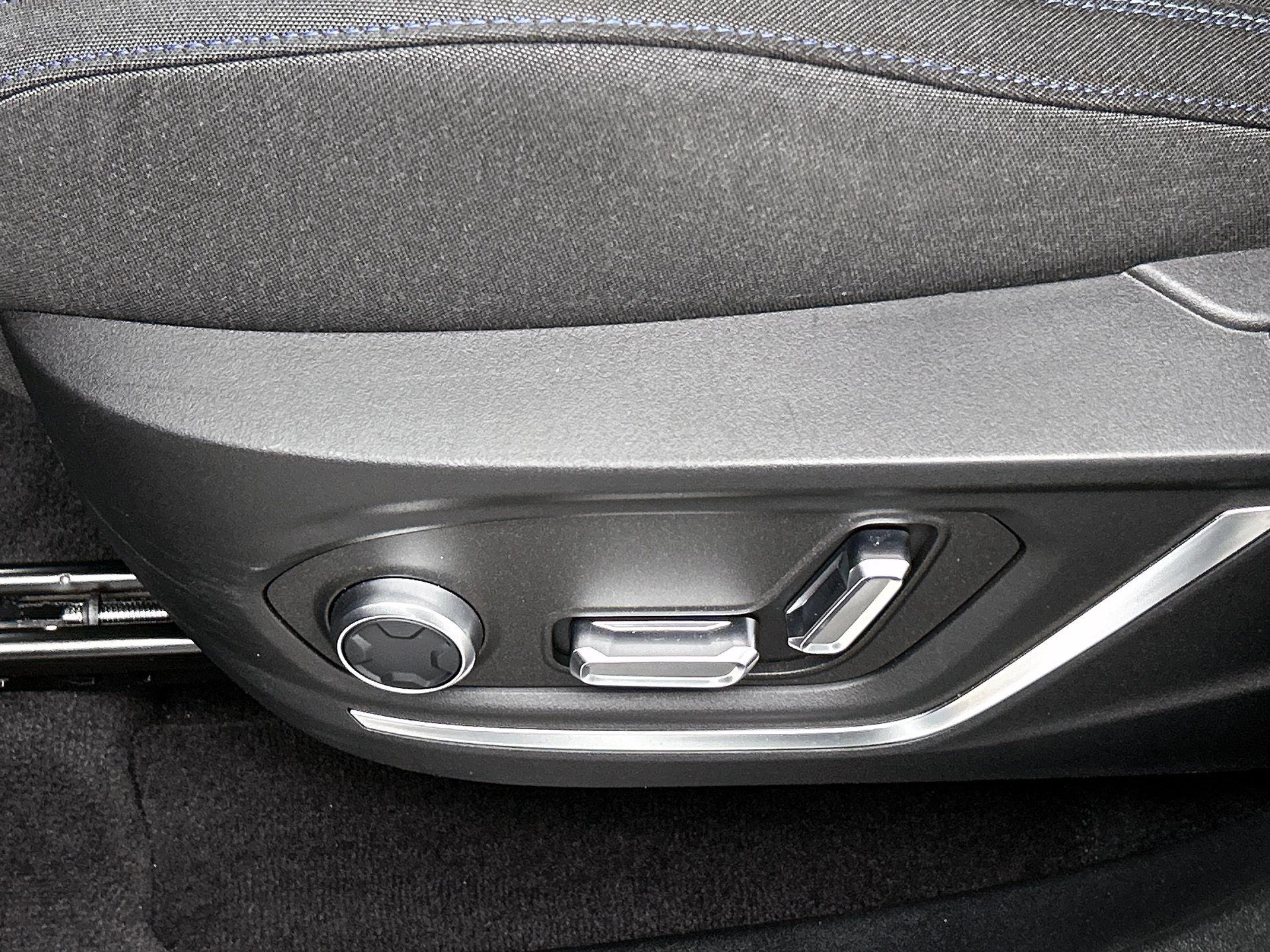Lynk & Co-01-image-28