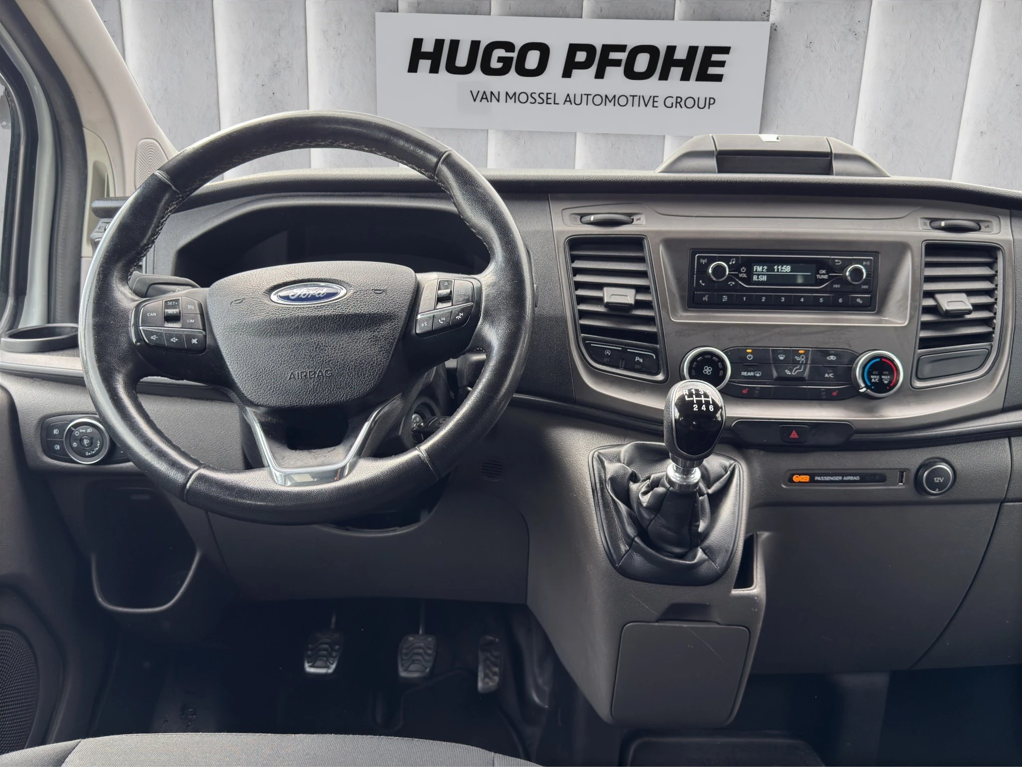 Ford-Transit Custom-image-11