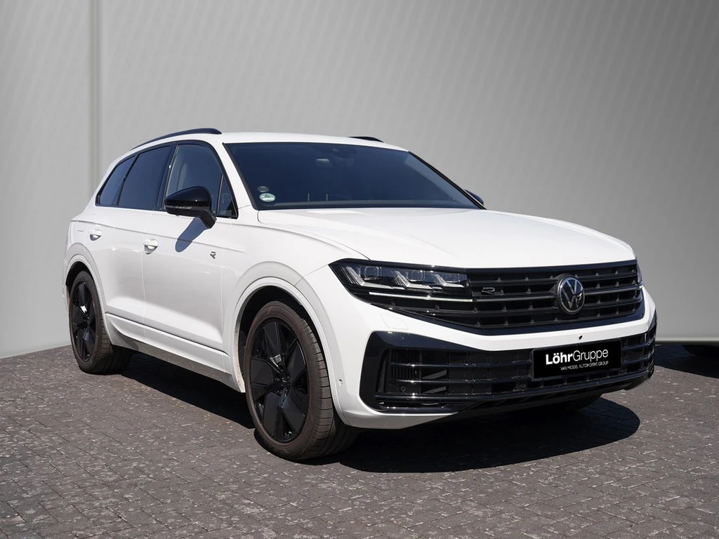 Volkswagen-Touareg-image-2