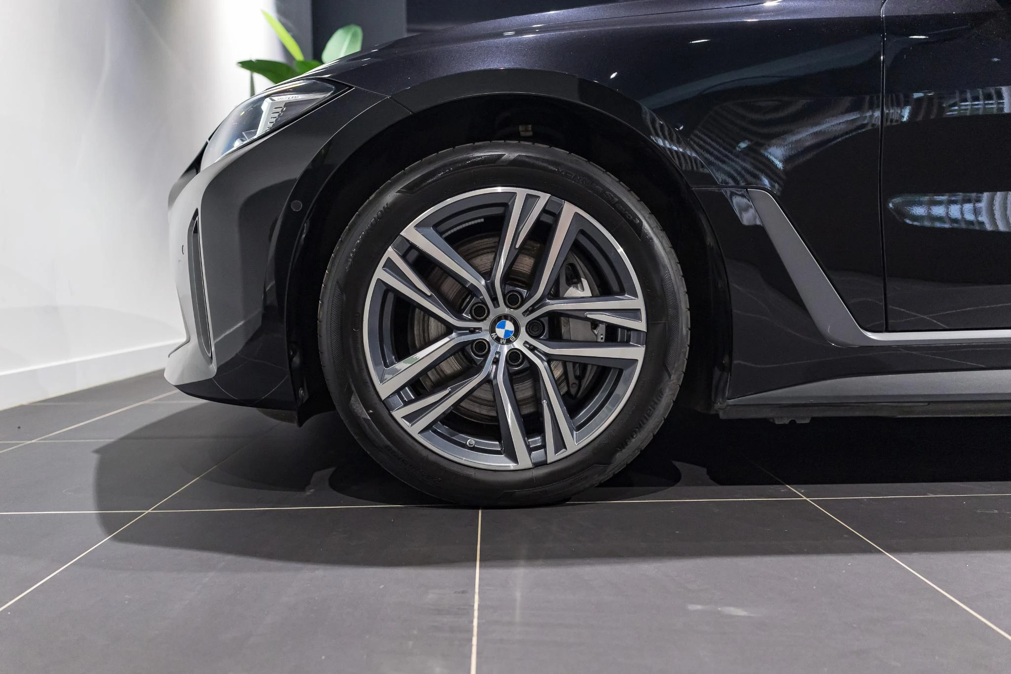 BMW i4 eDrive40